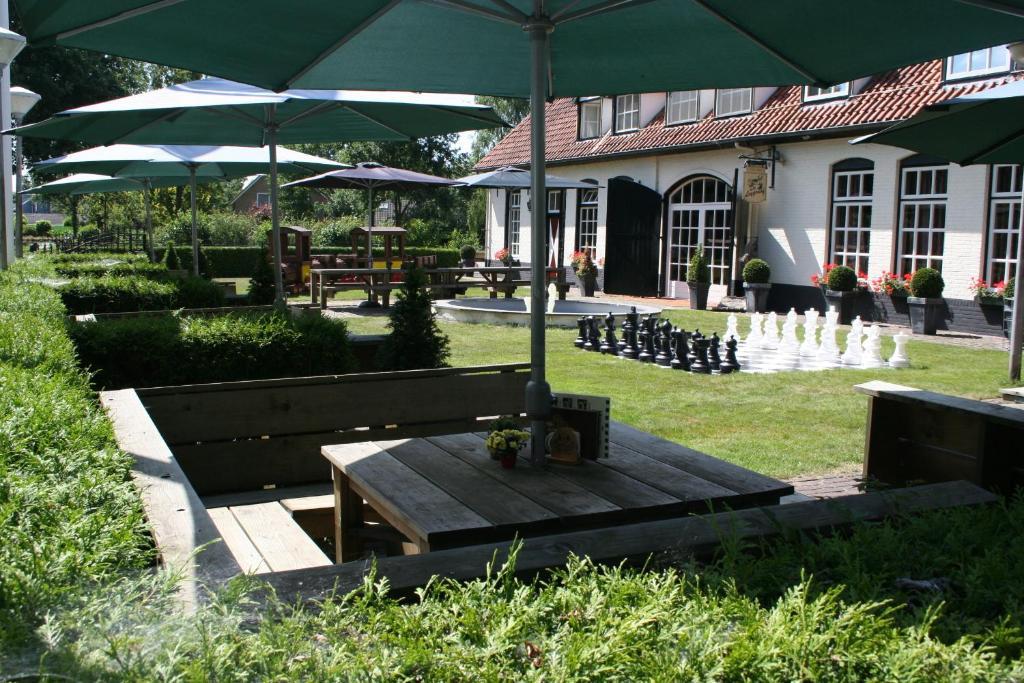 Oke Hotel De Leygraaf Heeswijk Dinther Uden Esterno foto