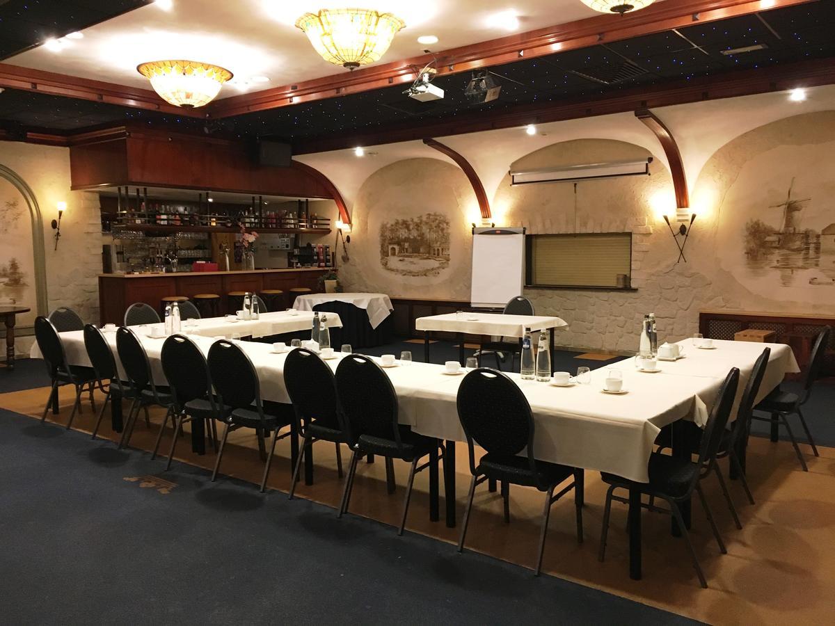 Oke Hotel De Leygraaf Heeswijk Dinther Uden Esterno foto